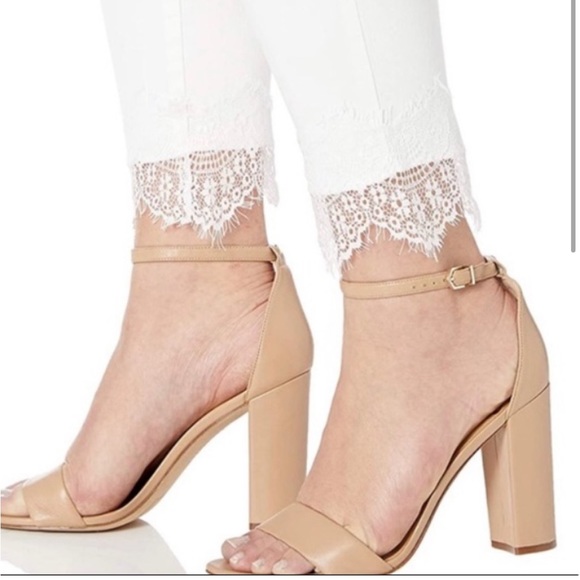 Used once Democracy White ankle lace hem high rise jean - Picture 3 of 3